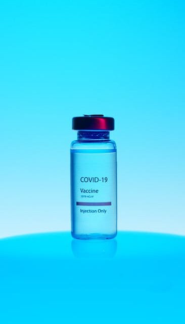 Corona Vaccination in Dewas: In the name of the deceased person of Madhya Pradesh, both the doses were taken in Uttar Pradesh