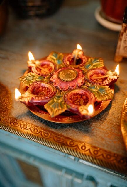 Diwali 2023: महाकाल मंदिर में 12 नवंबर को मनेगी दीपावली, गर्म जल से स्नान करेंगे भगवान