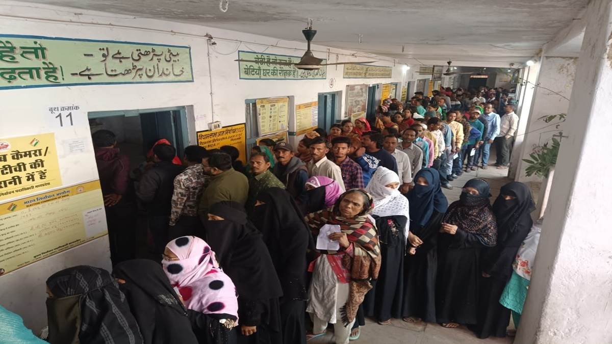 MP Election 2023 : जबलपुर में दोपहर 1 बजे तक 40.25 प्रतिशत मतदान